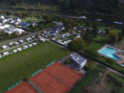 Paradies-Camp-1 Paradies-Camp-1